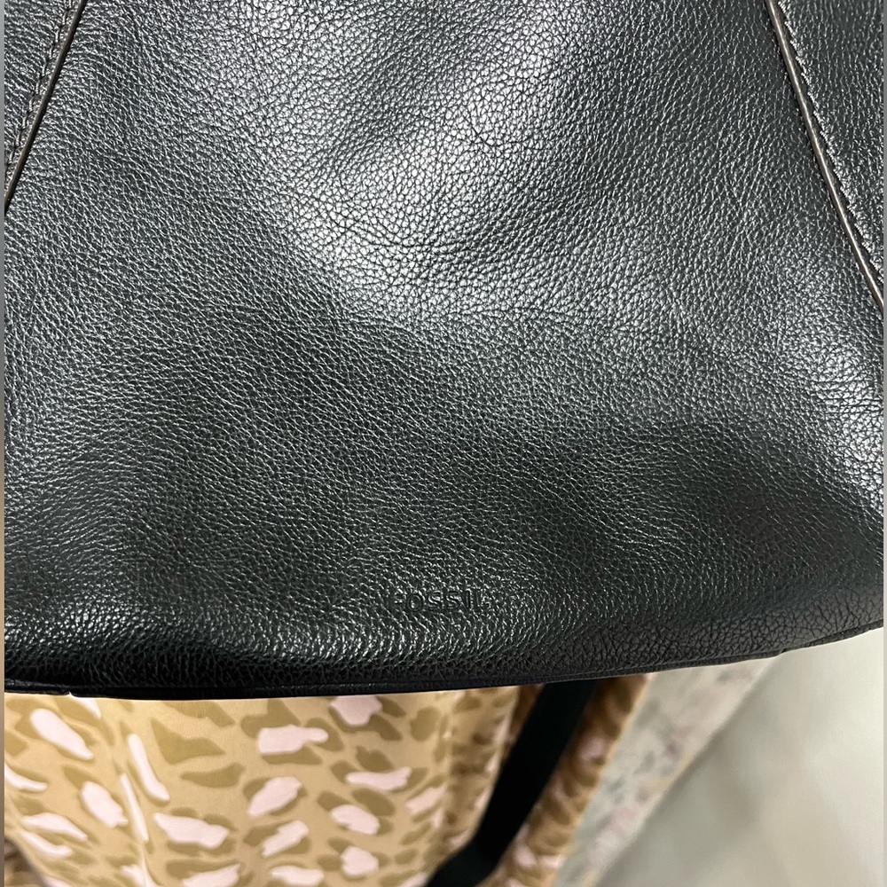 Fossil Black Leather Cross body Bag Purse - Picture 5 of 16